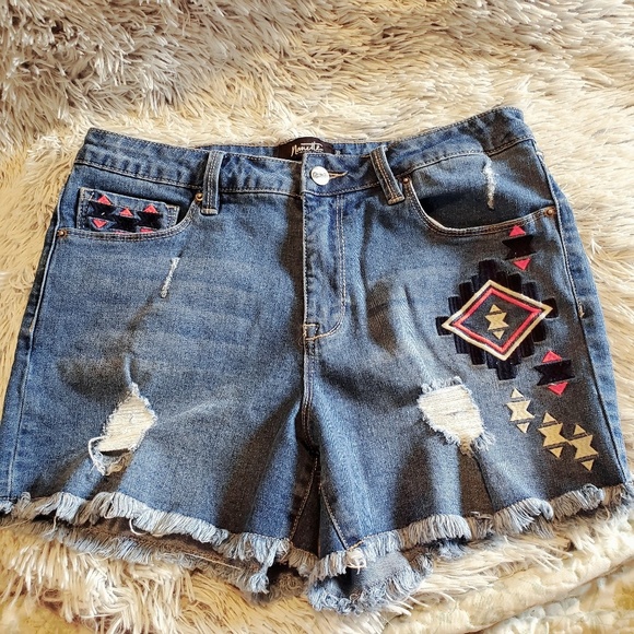 Nanette Lepore High Waisted Shorts 10 - Picture 3 of 6